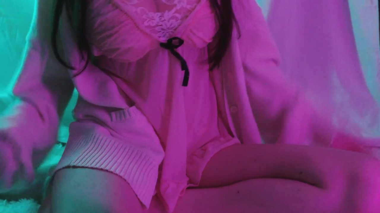 akari_asmr_live-20241109.mp4_20241114_191459.310.jpg Akari 睡袍舔耳朵 1.3GB  第1张
