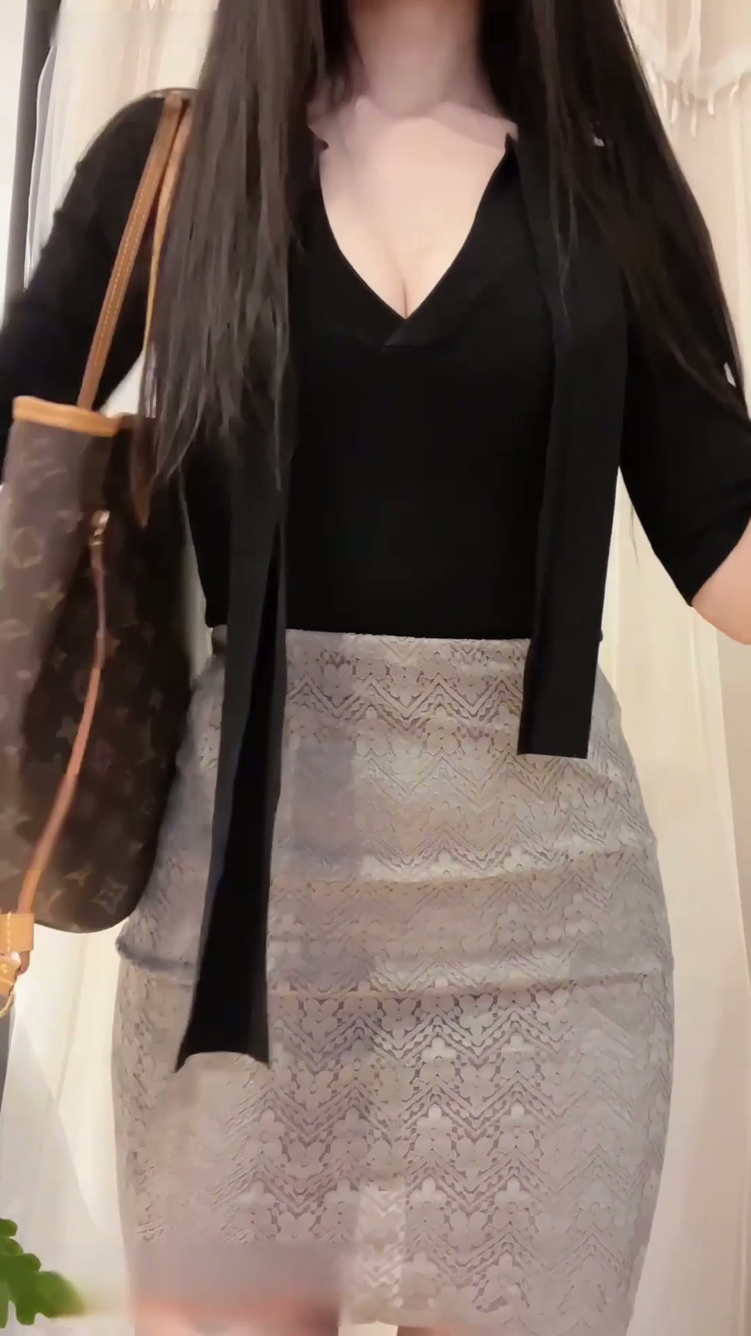 乔安最新流出老师家访等2V 2.6GB