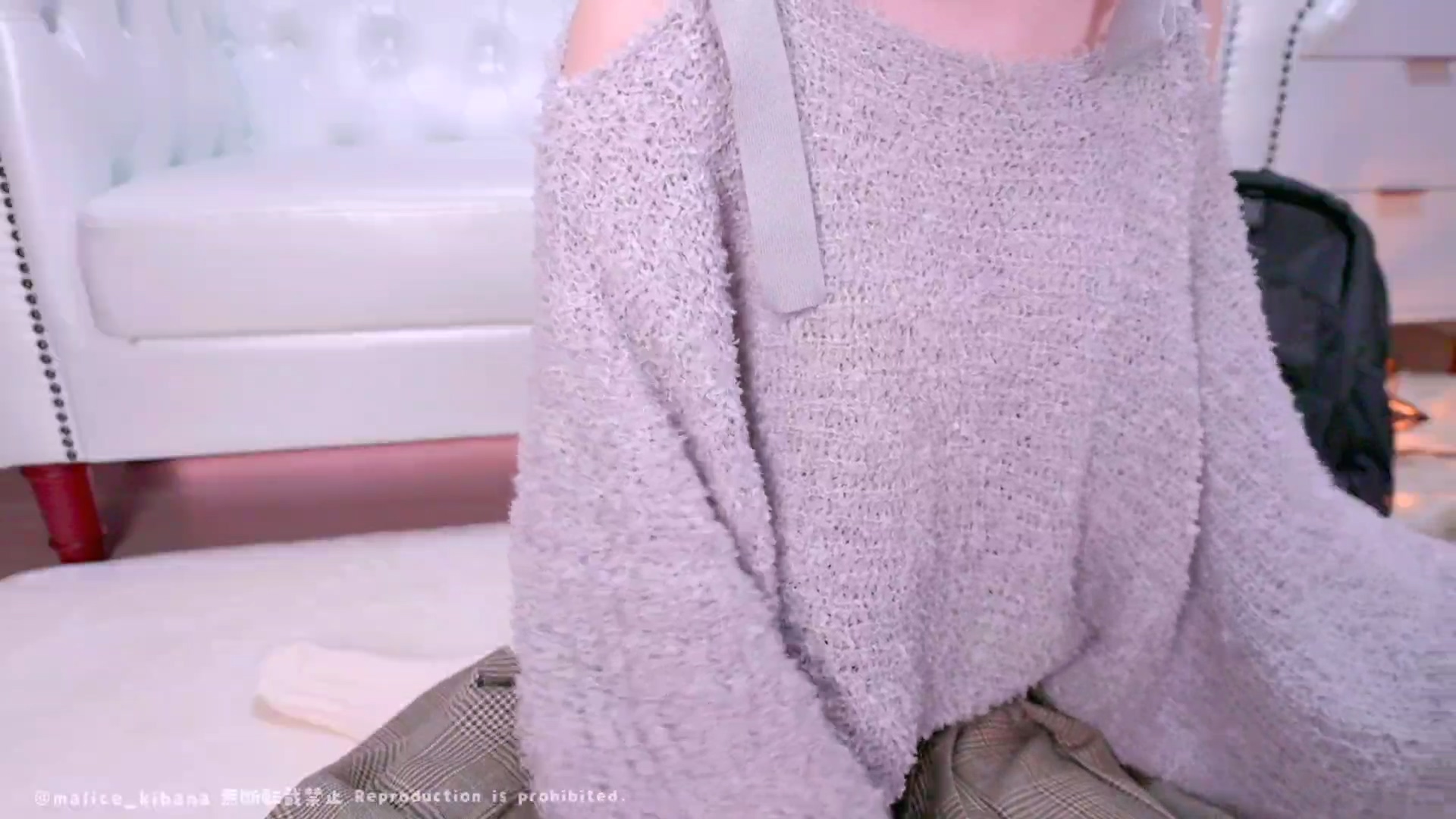 鬼花まりす 普通眼镜女子亲密接触 2.5GB