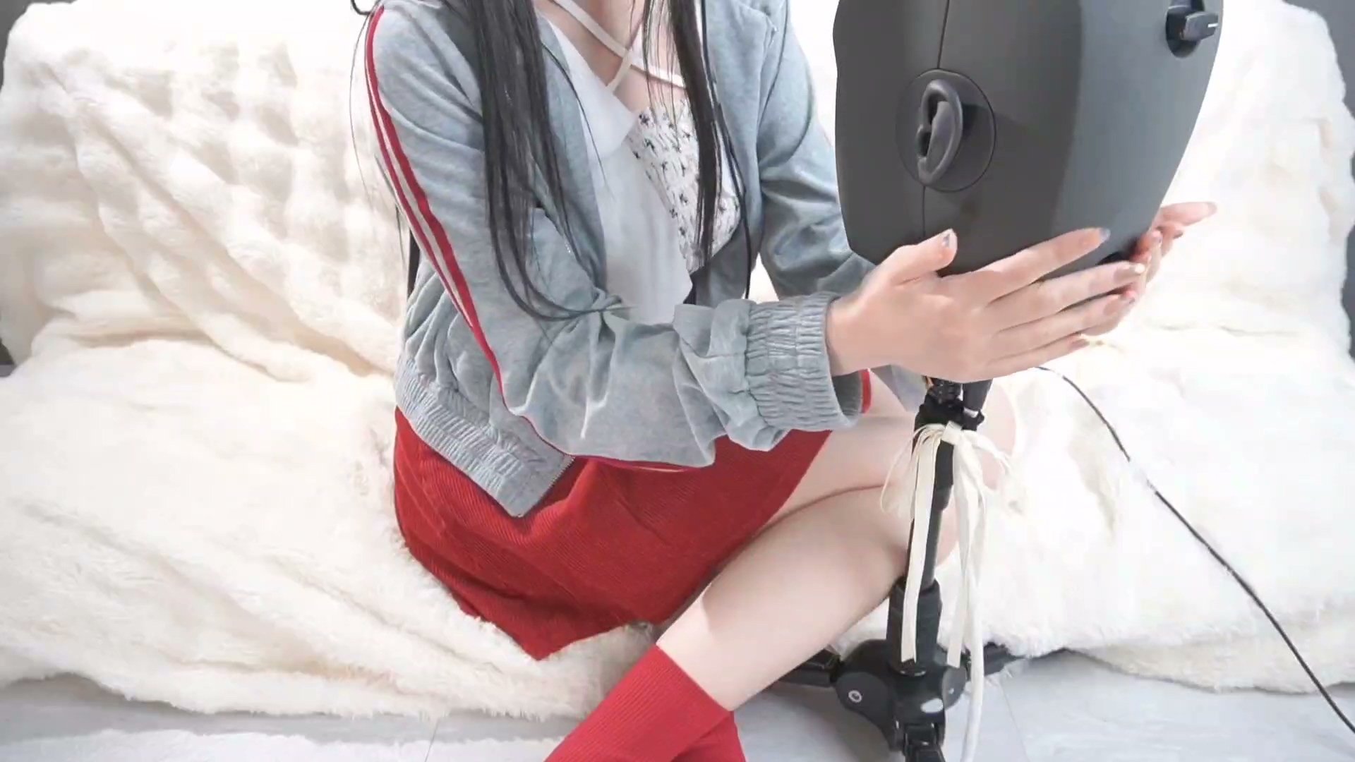 无限大ASMR 红色可爱的迷你裙搭配 2.3GB